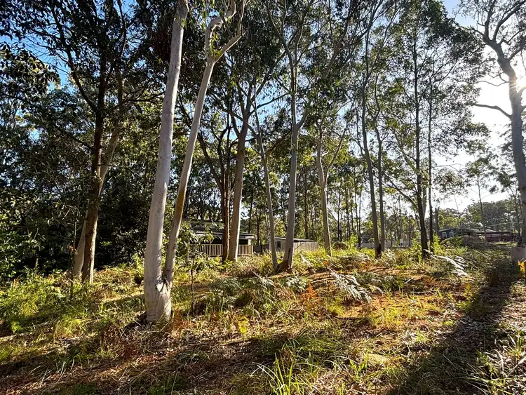 69 Woodlands Cct, Russell Island QLD 4184