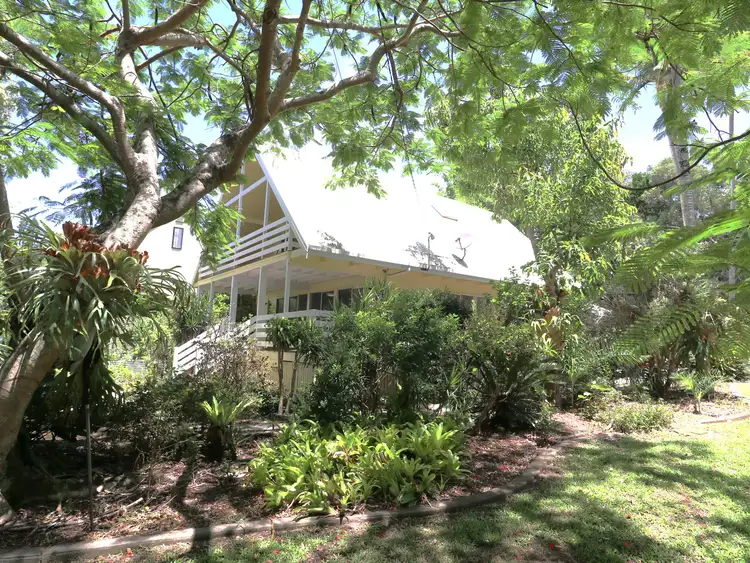 Fourth view of Homely house listing, 210 Victoria Parade N, Coochiemudlo Island QLD 4184