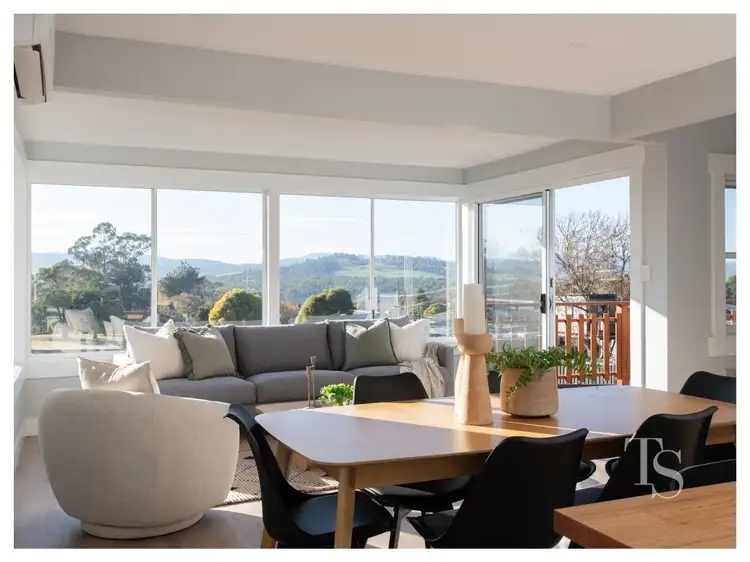 1/44 Main Road, Exeter TAS 7275