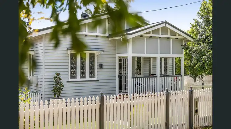 9 Louisa St, South Toowoomba QLD 4350