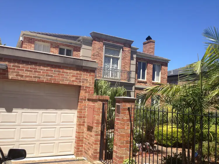 44 Nottingham St, Glen Waverley VIC 3150