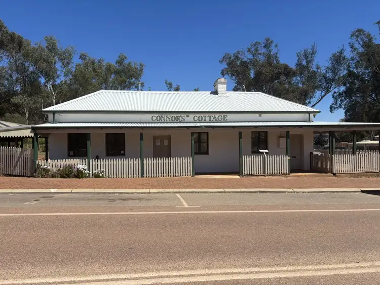 5 Piesse St, Toodyay WA 6566