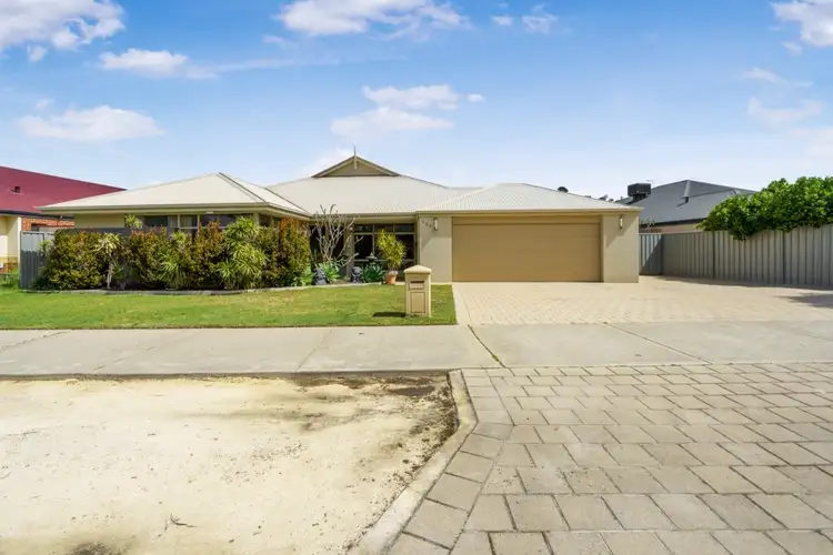 Second view of Homely house listing, 152 Blackadder Rd, Swan View WA 6056