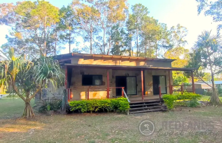 29 Nugent St, Macleay Island QLD 4184