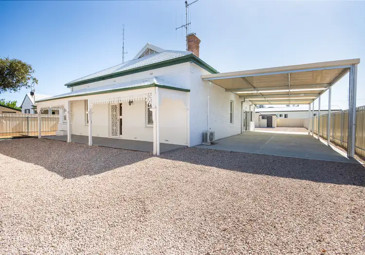 16 Mair St, Wallaroo SA 5556