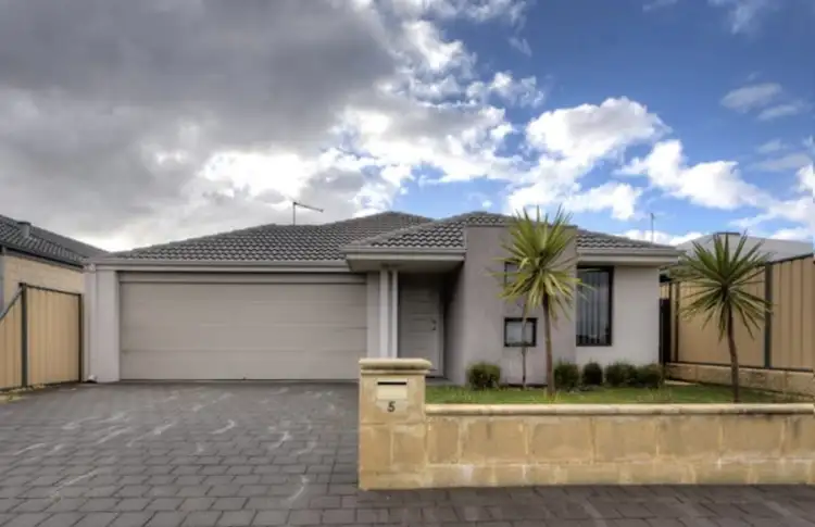 5 Grampians Loop, Yanchep WA 6035
