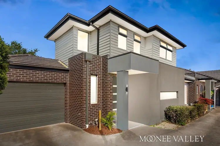 2/17 Robson Avenue, Avondale Heights VIC 3034