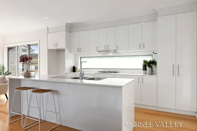 Fourth view of Homely townhouse listing, 2/17 Robson Avenue, Avondale Heights VIC 3034