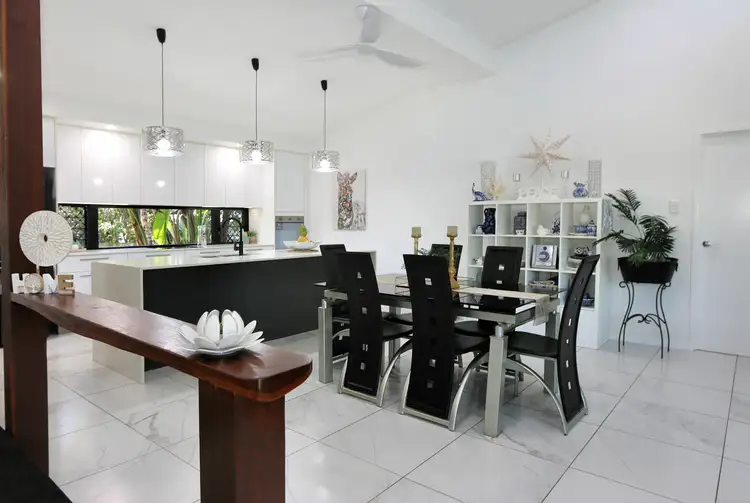 Fifth view of Homely house listing, 10 Rosander Pl, Bargara QLD 4670