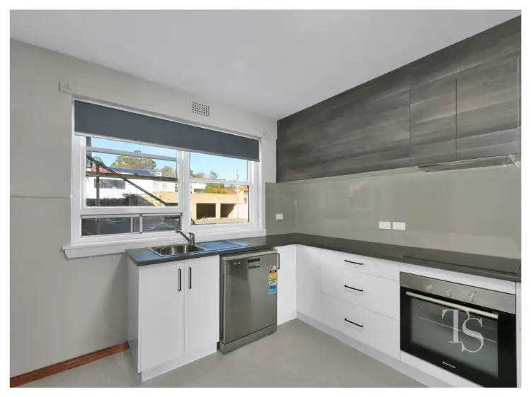 2/21-23 Amy Rd, Newstead TAS 7250