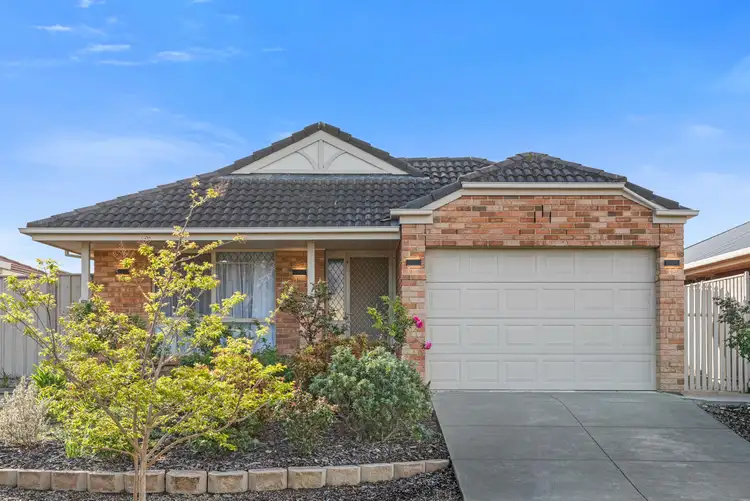 5 Ainslie Roberts Dr, Encounter Bay SA 5211
