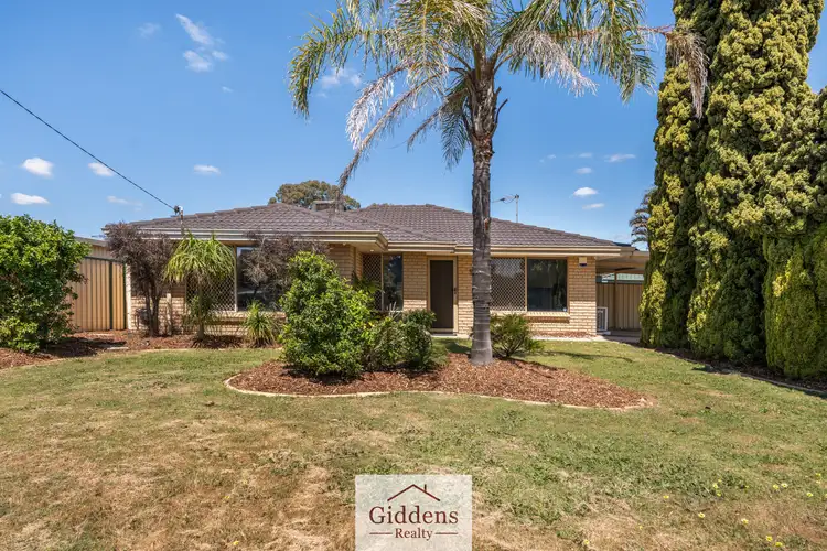 5 Jarrah Ct, High Wycombe WA 6057