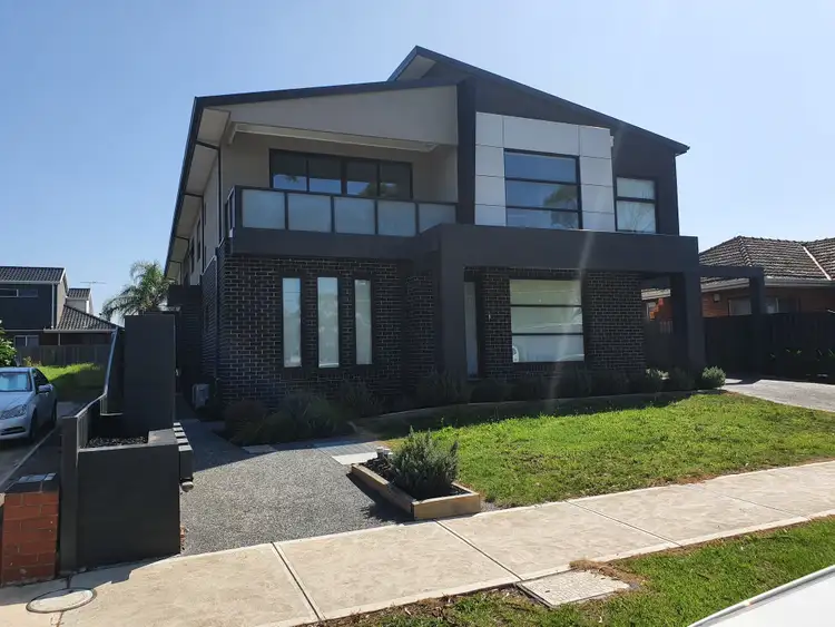 Main view of Homely townhouse listing, Unit 1/120 Kent Rd, Pascoe Vale VIC 3044
