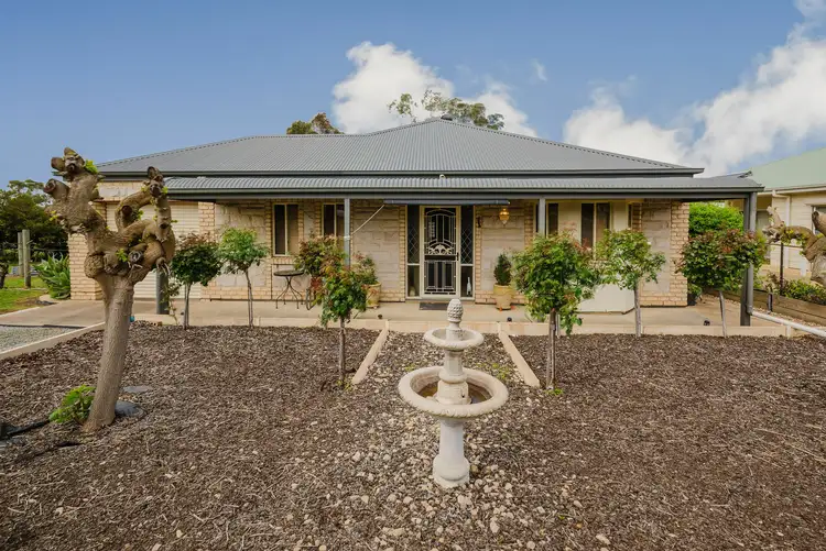 10 Dennis Rd, Auburn SA 5451