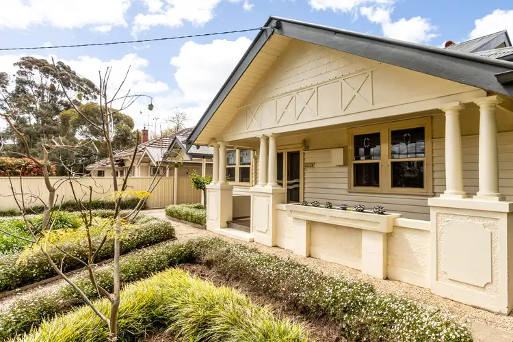 57 Neale St, Kennington VIC 3550