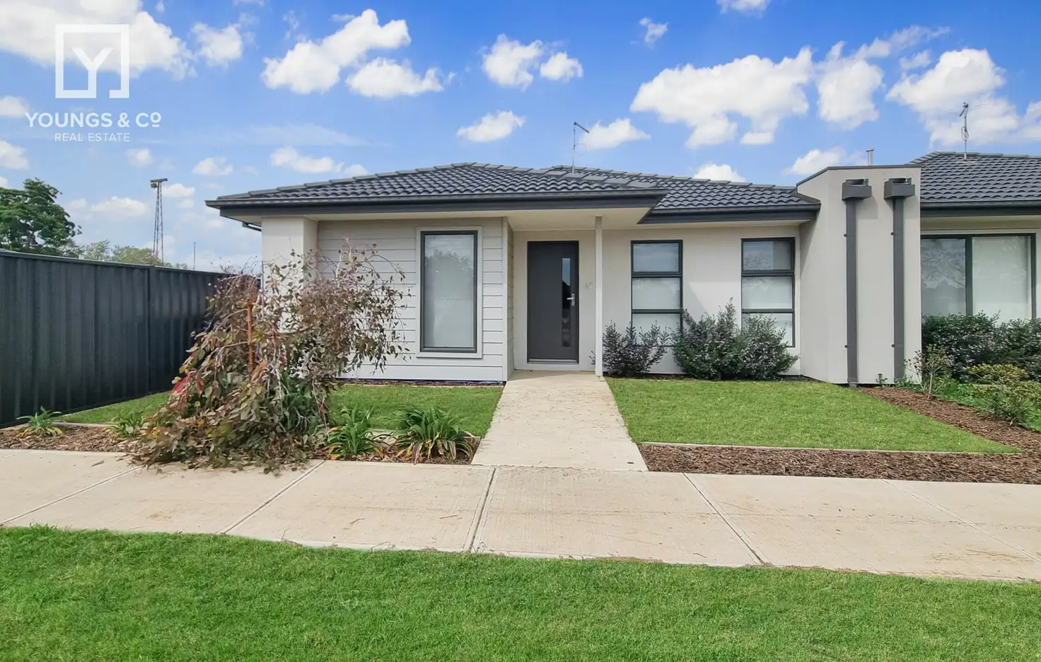 Main view of Homely townhouse listing, 19 Vera Cl, Numurkah VIC 3636
