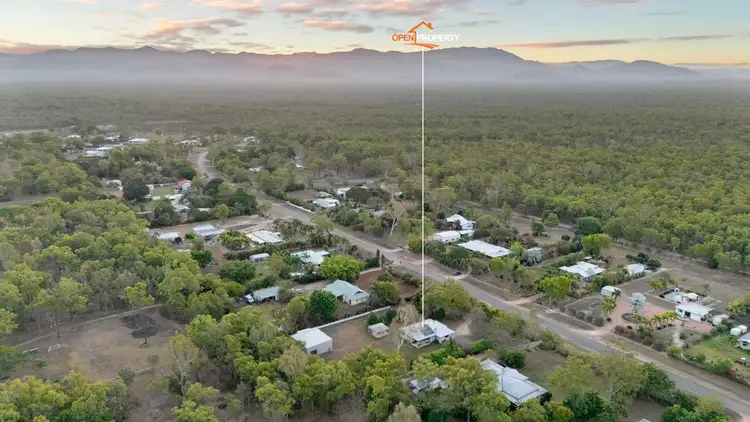 24 Salamander St, Bluewater QLD 4818