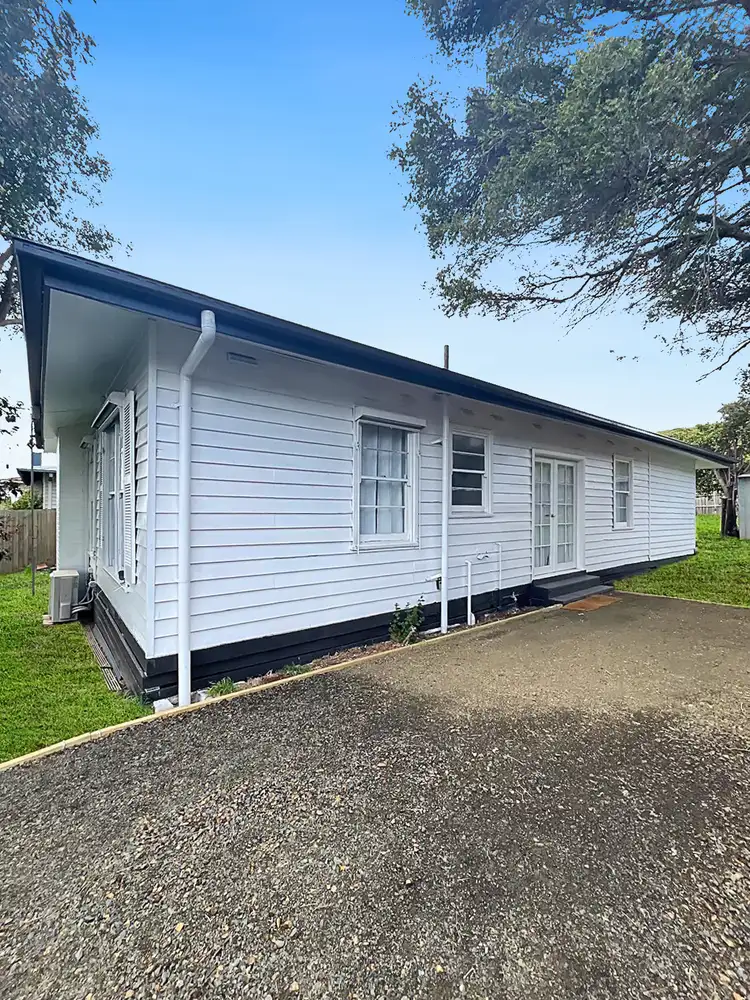 10 Livingstone St, Morwell VIC 3840