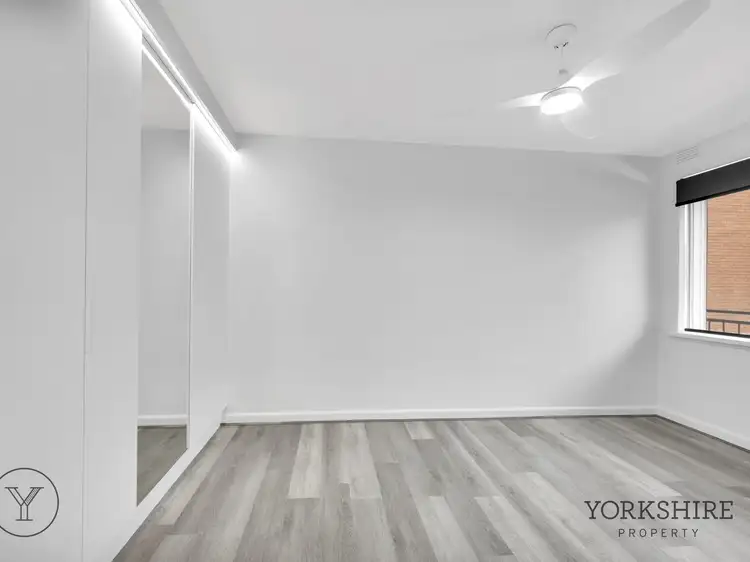 Fifth view of Homely apartment listing, 6/122 Glenhuntly Road, Elwood VIC 3184