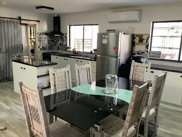 Second view of Homely house listing, 5 Clifton Parr St, Willows QLD 4702