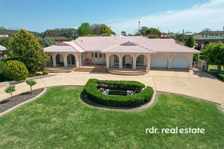 77 Gordon Street, Inverell NSW 2360