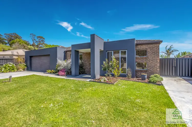 Second view of Homely house listing, 24 Fernlea Cl, Trafalgar VIC 3824