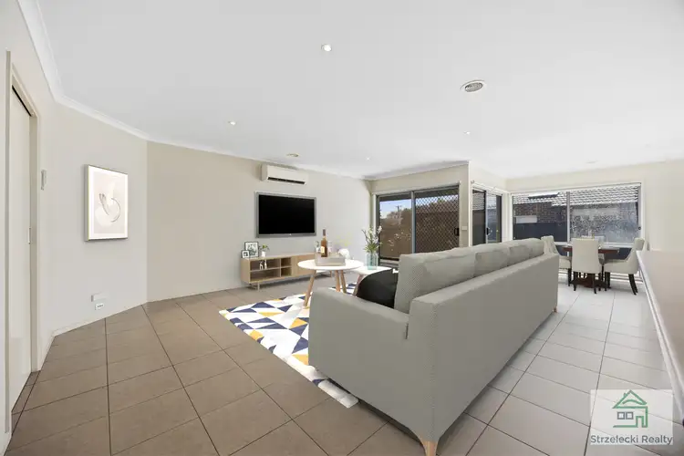 Fifth view of Homely house listing, 24 Fernlea Cl, Trafalgar VIC 3824