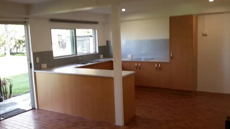 Fifth view of Homely unit listing, Unit 1/29 Doonella St, Tewantin QLD 4565
