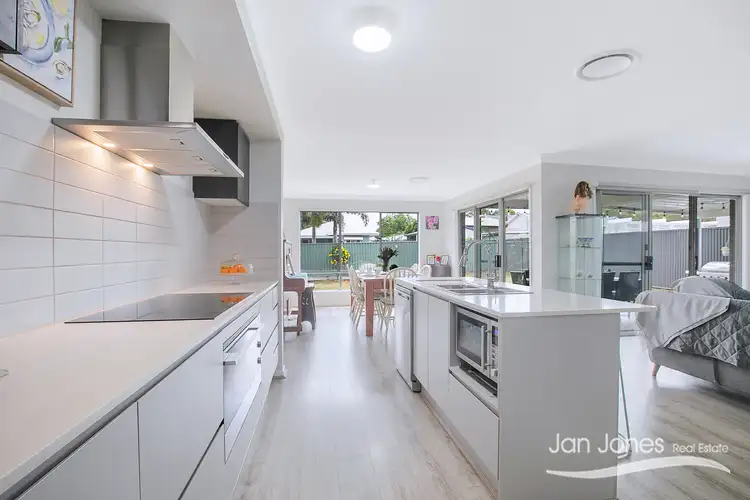 Sixth view of Homely house listing, 18 Weaber Street, Clontarf QLD 4019