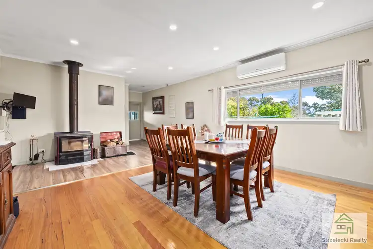 Fifth view of Homely house listing, 15 Hayes Rd, Newborough VIC 3825