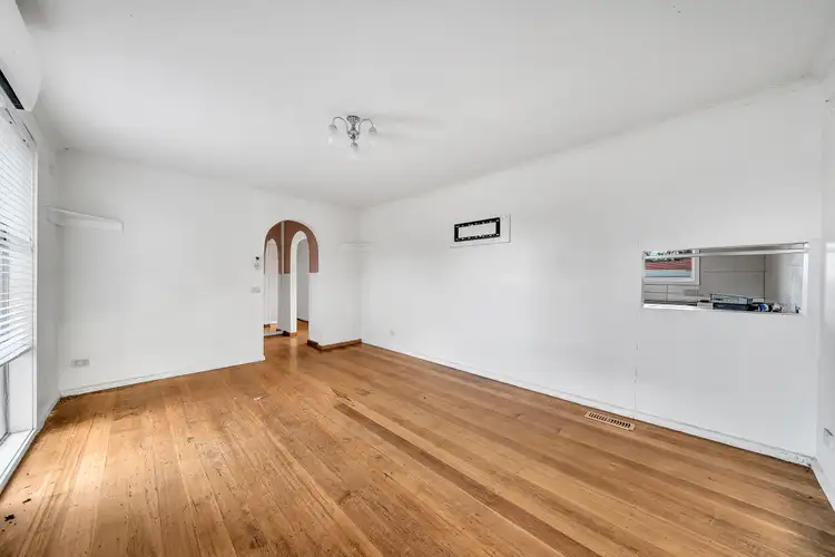 Fourth view of Homely house listing, 5 Huon Ct, Broadmeadows VIC 3047