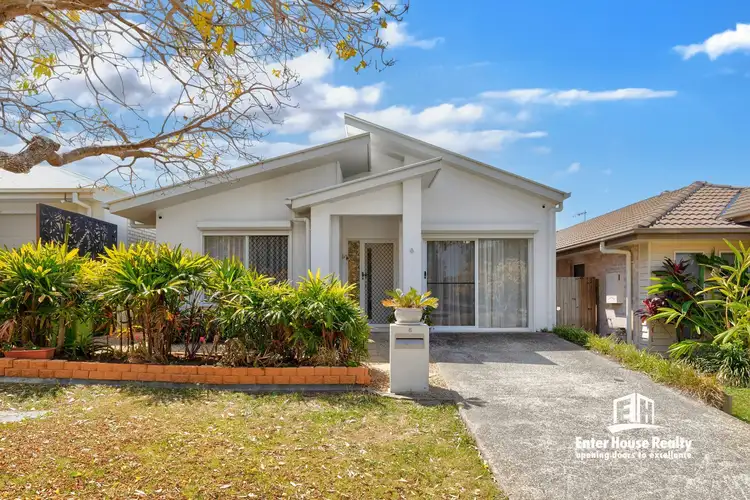 6 Mount Mee St, Park Ridge QLD 4125