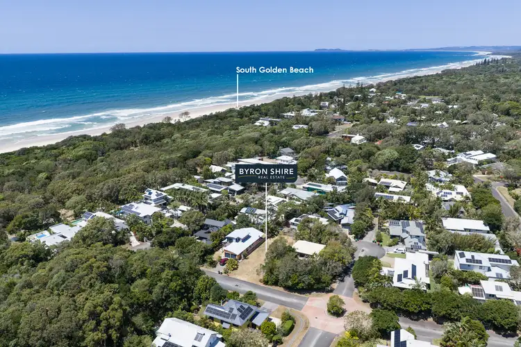 8 Muli Muli Ave, Ocean Shores NSW 2483