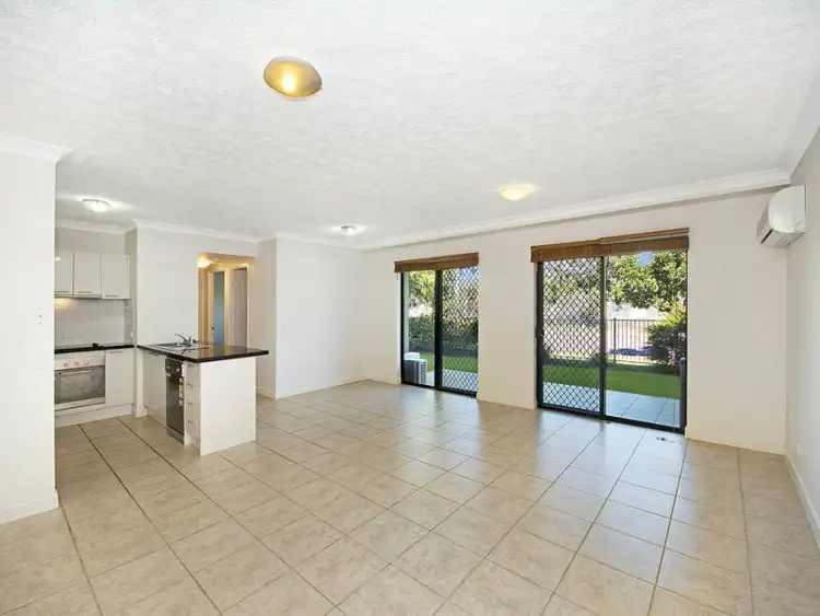 Fifth view of Homely unit listing, 100 Ninth Ave, Railway Estate QLD 4810