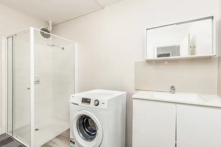 Fifth view of Homely unit listing, 5/99 Herdsman Parade, Wembley WA 6014