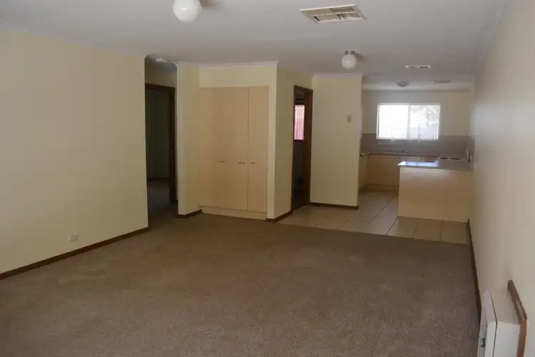 Fourth view of Homely unit listing, Unit 9/6 Phibbs Court, Roxby Downs SA 5725