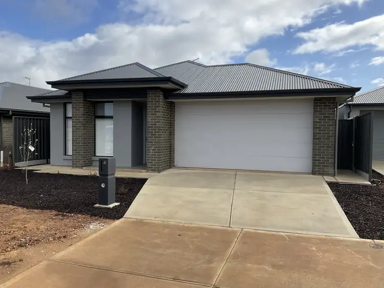 4 Ruby Cres, Munno Para Downs SA 5115