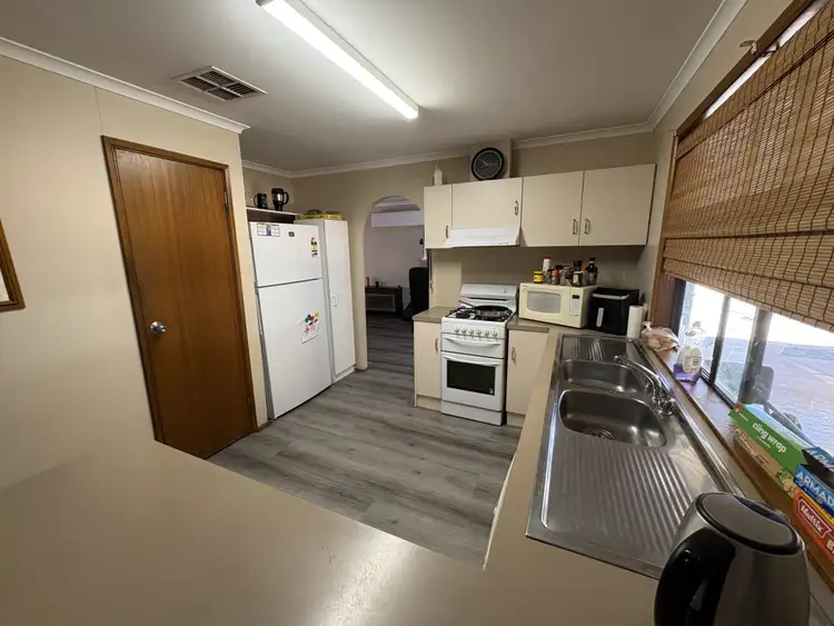 Sixth view of Homely house listing, 3 Nyaroo Ct, Roxby Downs SA 5725