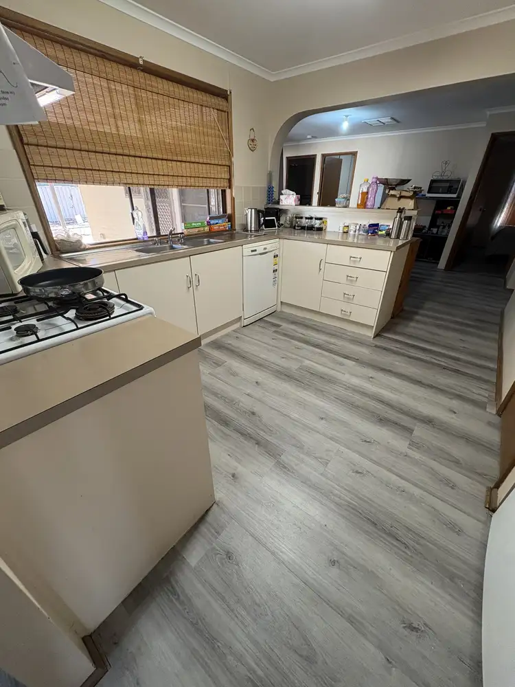 Seventh view of Homely house listing, 3 Nyaroo Ct, Roxby Downs SA 5725