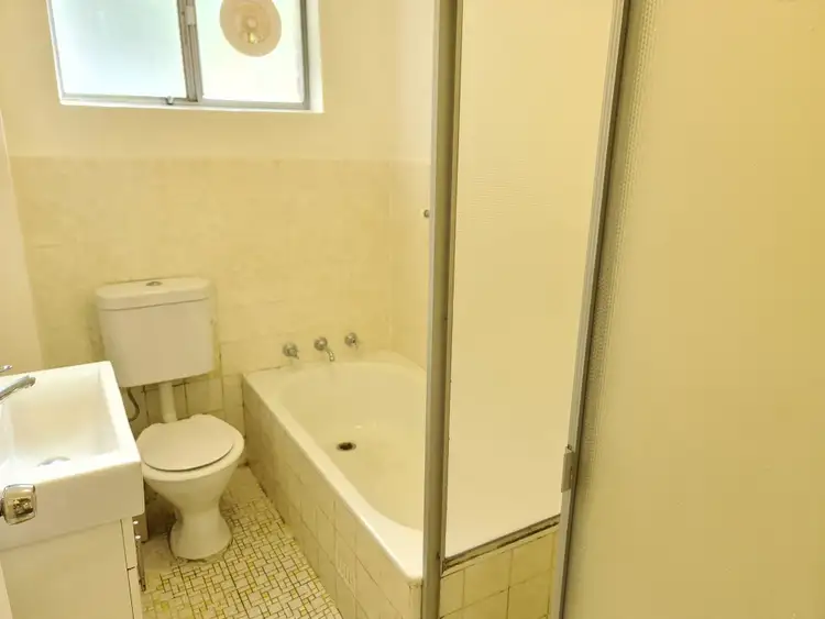 Fourth view of Homely unit listing, Unit 5/6-8 Woids Ave, Hurstville NSW 2220