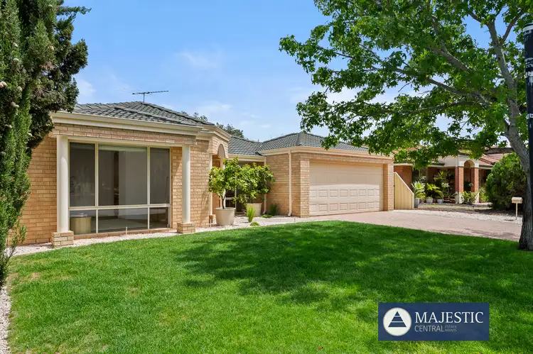 10 Felton Avenue, North Lake WA 6163