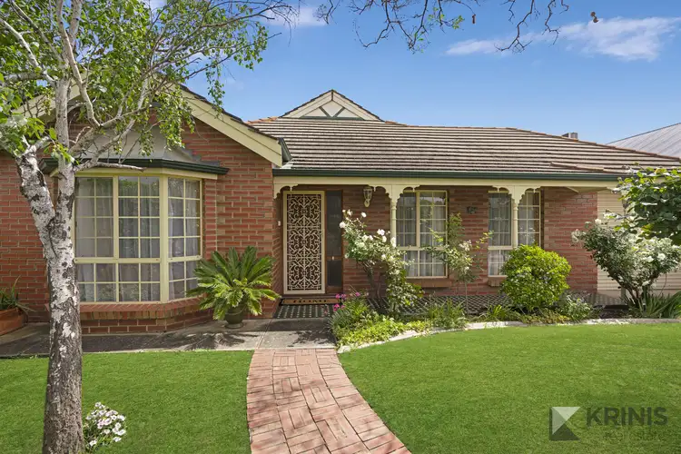 19 Grosvenor St, Glandore SA 5037