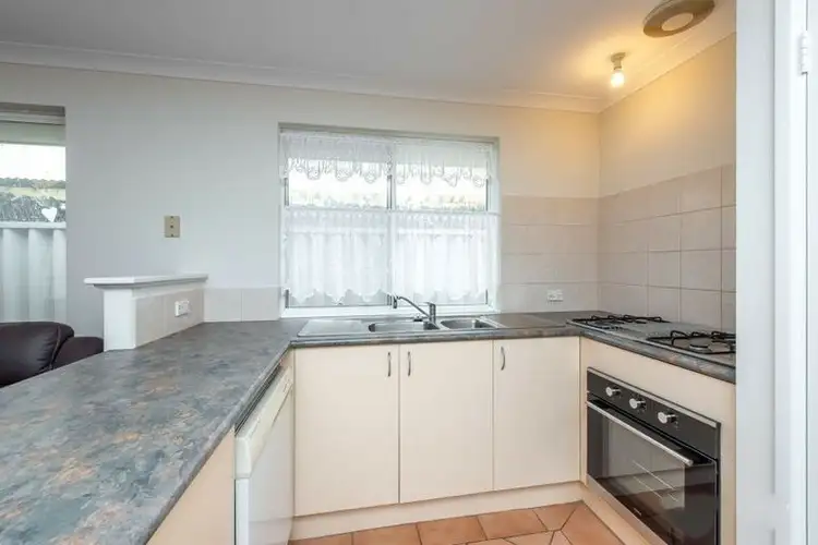 Fourth view of Homely house listing, 2 Ryans Court, Redcliffe WA 6104