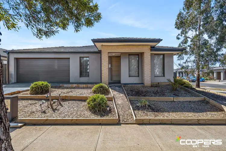 Third view of Homely house listing, 2 Jade Crescent, Cobblebank VIC 3338