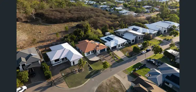 22 Jindalee Crescent, Douglas QLD 4814