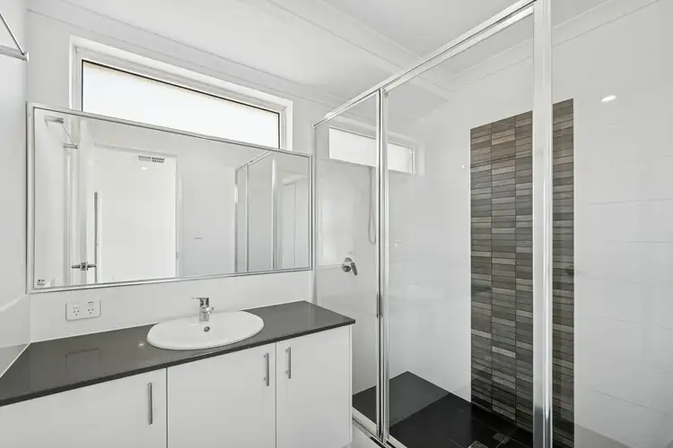 5 Korlba Pl, Southern River WA 6110