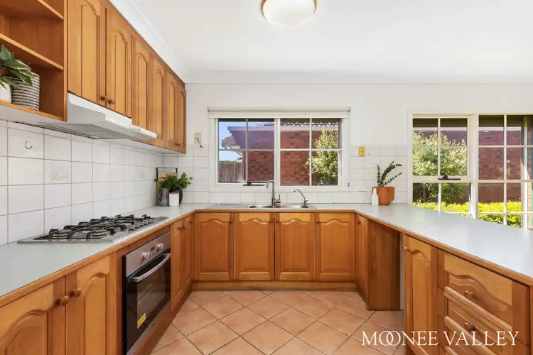 Fourth view of Homely townhouse listing, 1/552 Buckley Street, Keilor East VIC 3033