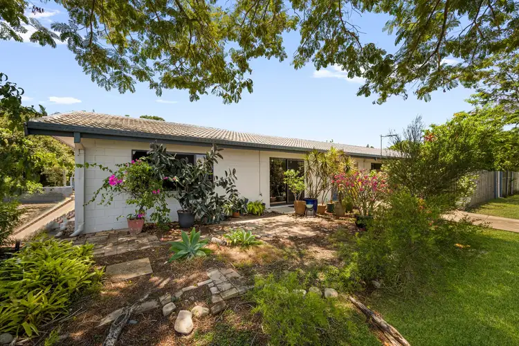 Unit 2/1 Chadwick Ct, Gulliver QLD 4812