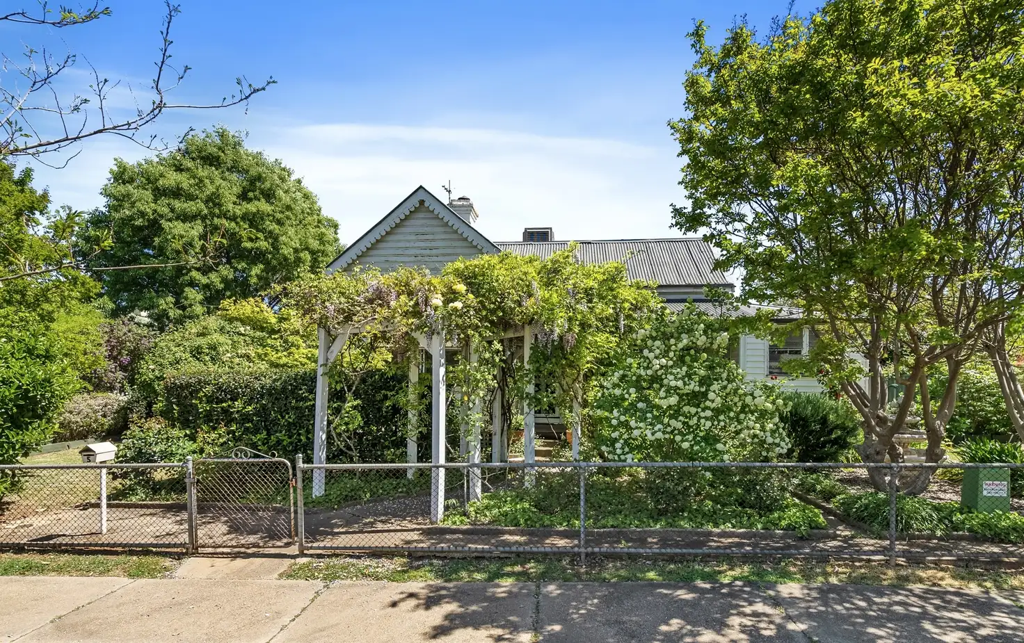 Main view of Homely house listing, 5 Parade Place, Corowa NSW 2646