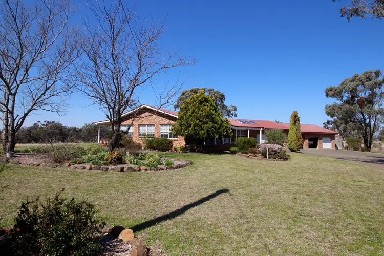 88 Toms Dr, Inverell NSW 2360